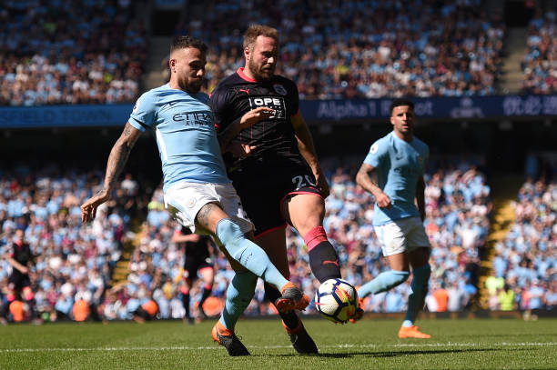 尽管马德里 尽管马德里